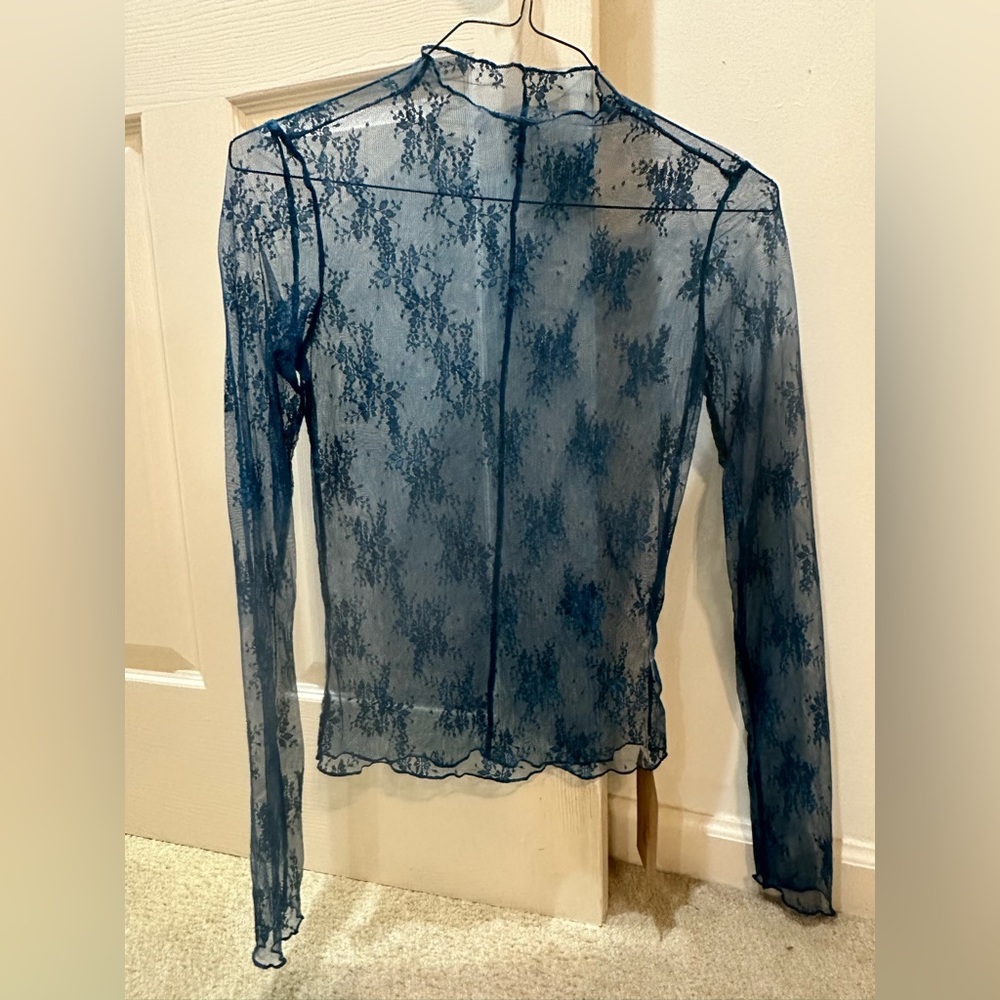 Listicle Teal mesh top NWT